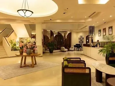 Le Meridien Fairway Dubaï 4*,