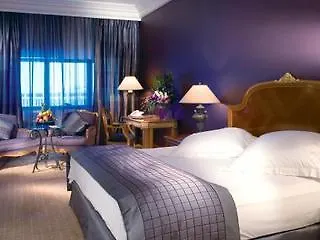 Le Meridien Fairway Dubaï 4*,